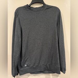 Vouri Gray Long Sleeves Medium Top (Men/Women) Very Soft EUC